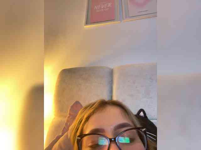 TaylorKnapp webcam