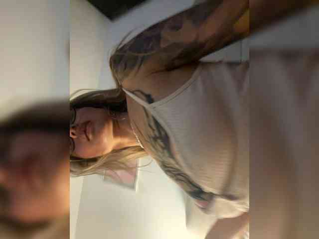 TaylorKnapp webcam