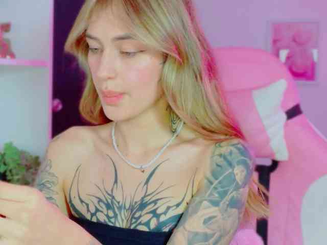 TaylorKnapp webcam