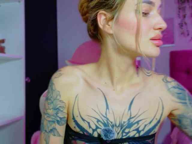 TaylorKnapp webcam