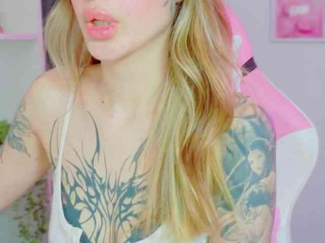 TaylorKnapp webcam