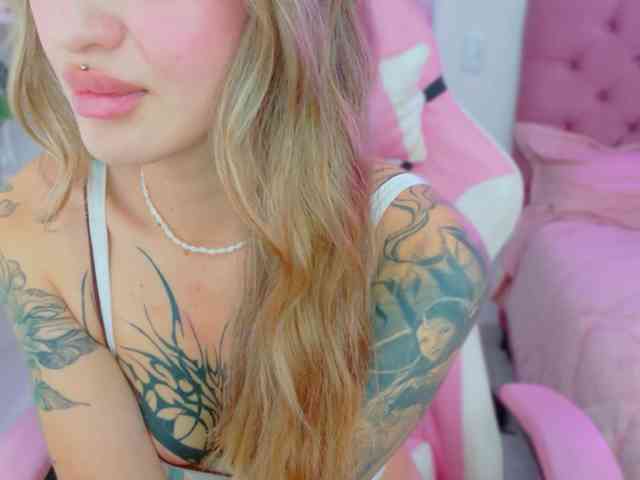 TaylorKnapp webcam