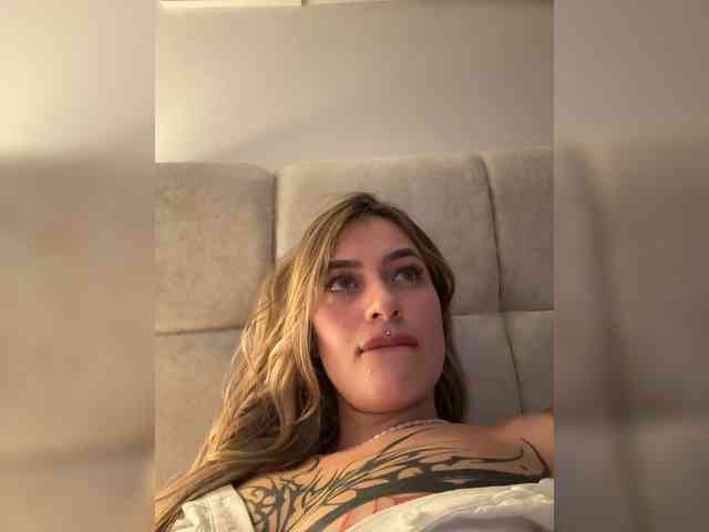 TaylorKnapp webcam