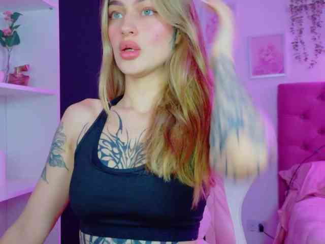 TaylorKnapp webcam