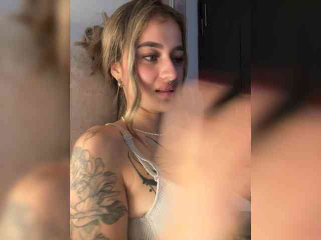TaylorKnapp webcam