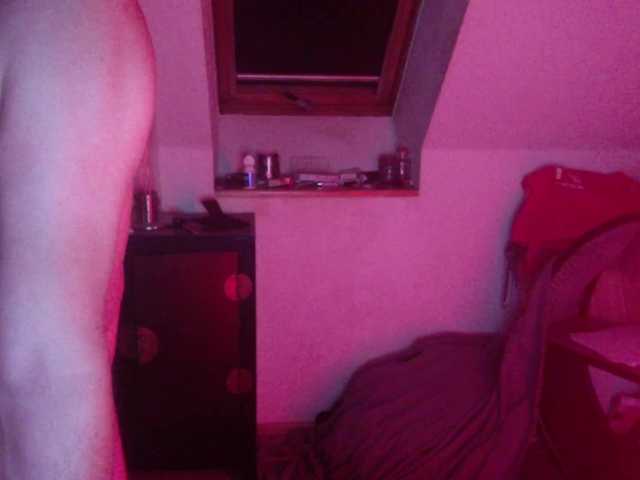 erikaboom66 live cam on BongaCams