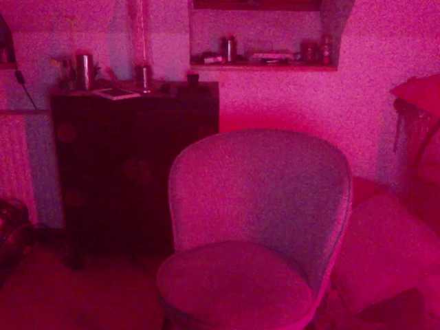 erikaboom66 live cam on BongaCams