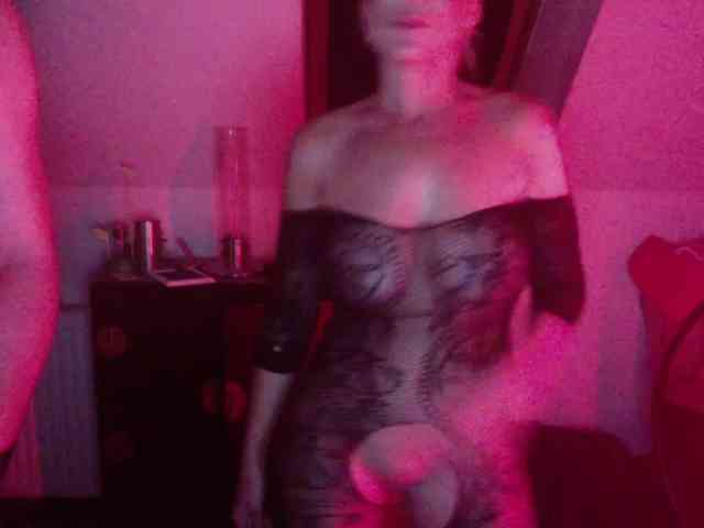 Model: erikaboom66