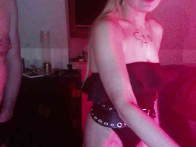 Model: erikaboom66