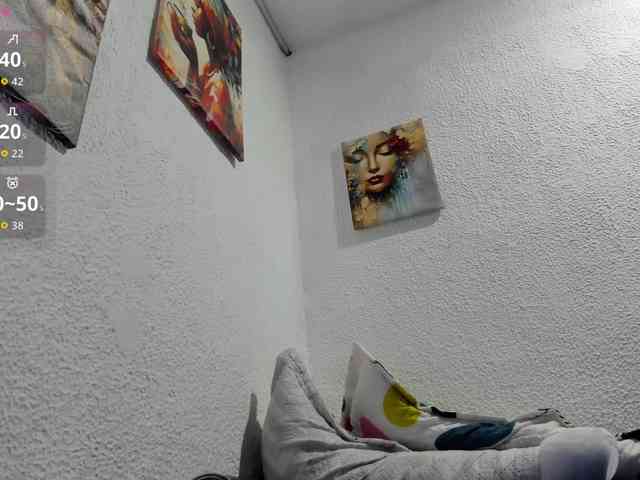 Lola-wish webcam