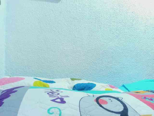 Lola-wish webcam