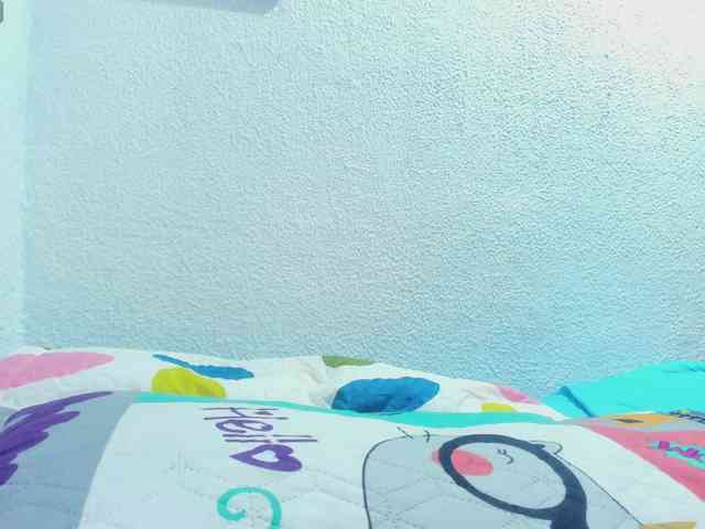 Lola-wish webcam