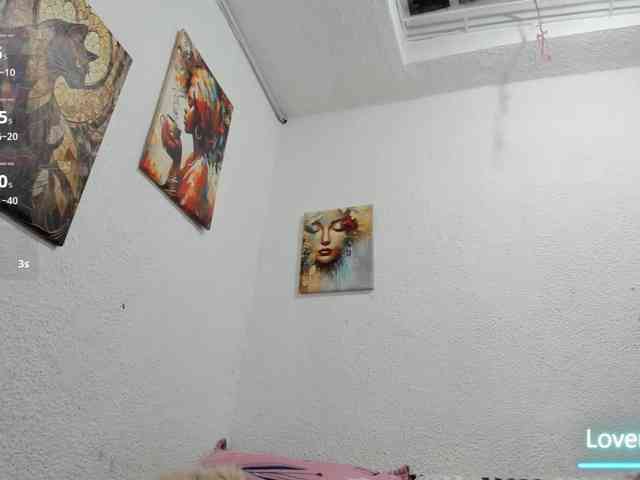 Lola-wish webcam