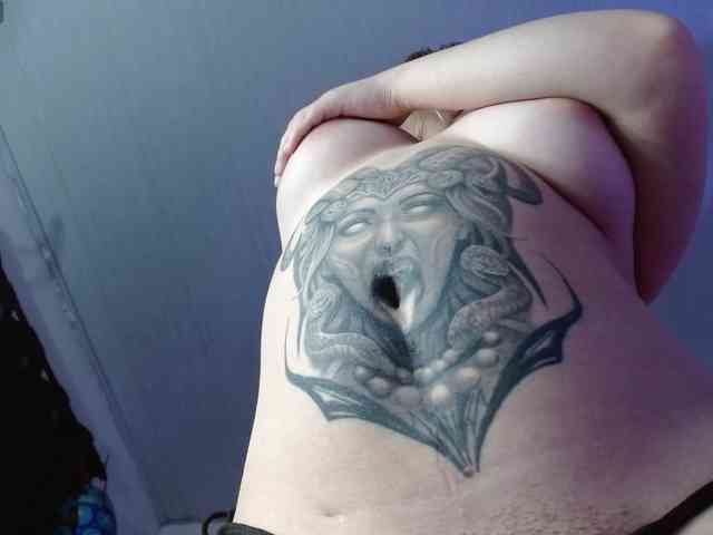 Lola-wish webcam