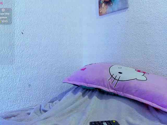 Lola-wish webcam