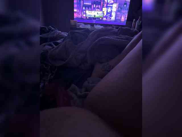 MeganGene webcam