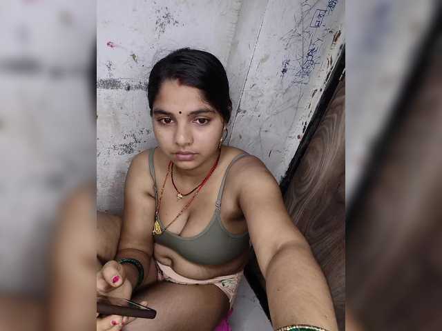 Mascotuni live webcam show