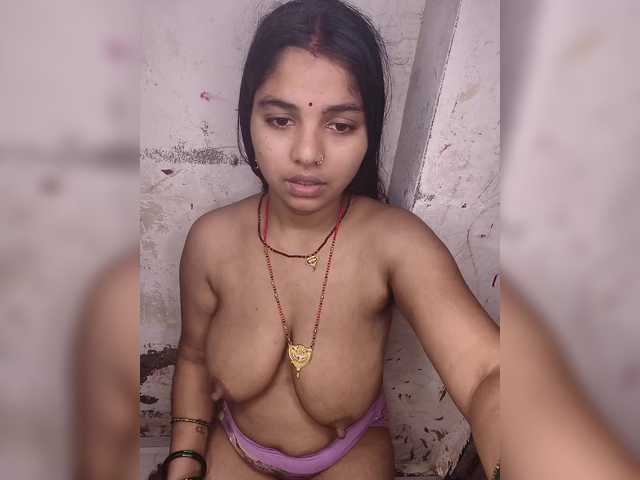 Tunnidelhi live webcam show
