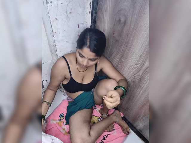 Mascotuni live webcam show
