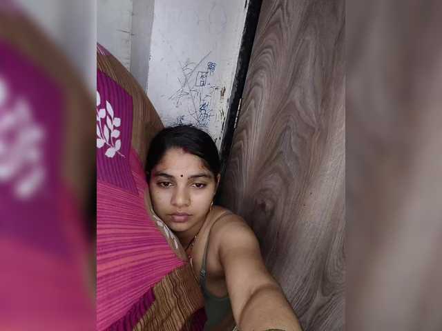 Mascotuni live webcam show