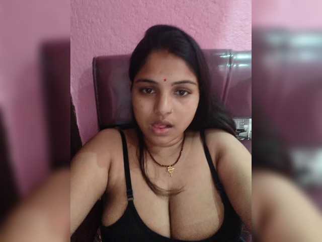 Mascotuni live cam on BongaCams