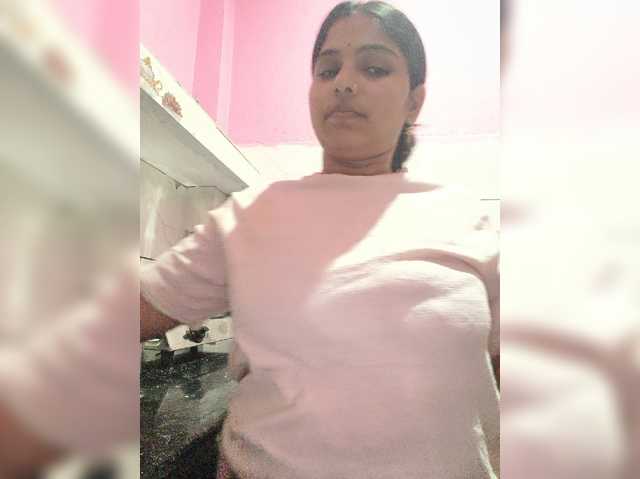 Mascotuni live cam on BongaCams