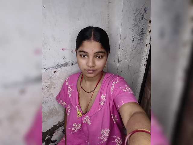 Tunnidelhi Live Cam su BongaCams