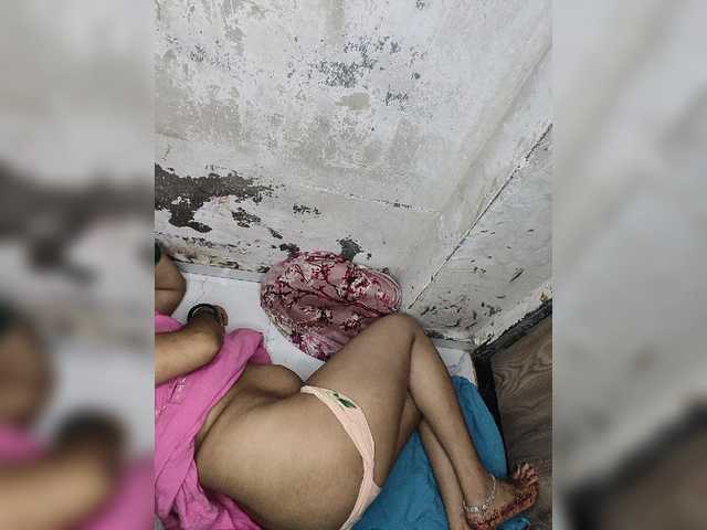 Mascotuni live webcam show
