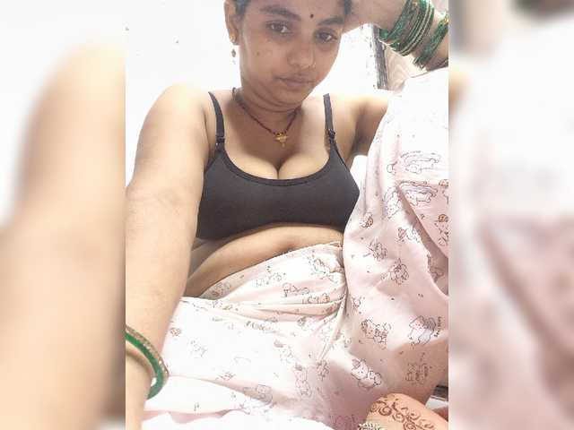 Mascotuni live webcam show