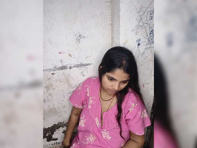 Tunnidelhi Live-Cam auf BongaCams