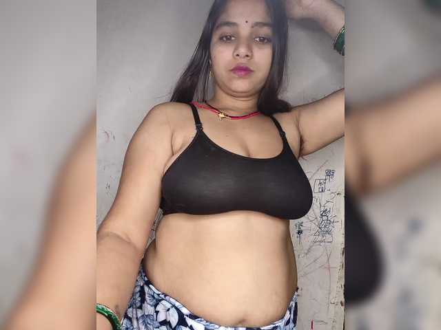 Tunnidelhi live webcam show