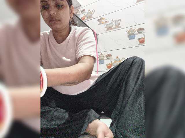 Tunnidelhi live cam on BongaCams