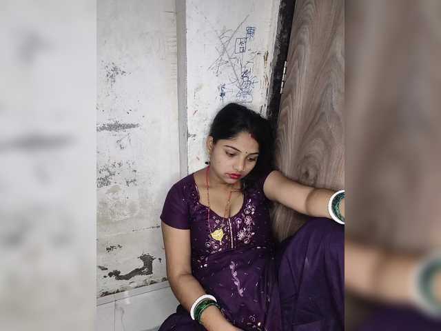 Tunnidelhi live cam on BongaCams