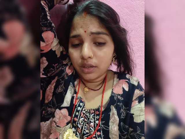 Tunnidelhi live cam on BongaCams