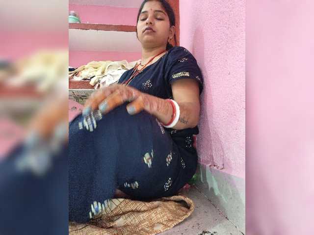 Tunnidelhi live cam on BongaCams