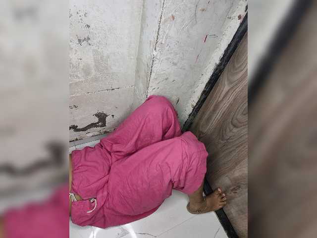 Tunnidelhi live cam