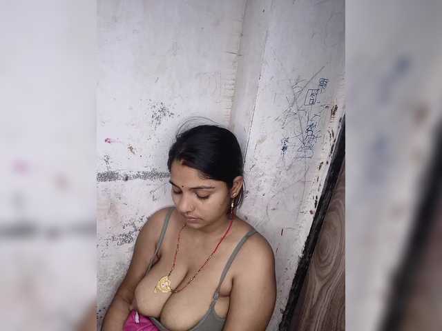 Tunnidelhi live cam