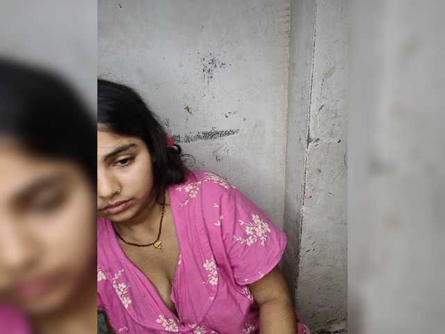 tunnidelhi live sex