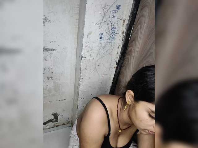 Mascotuni live webcam show