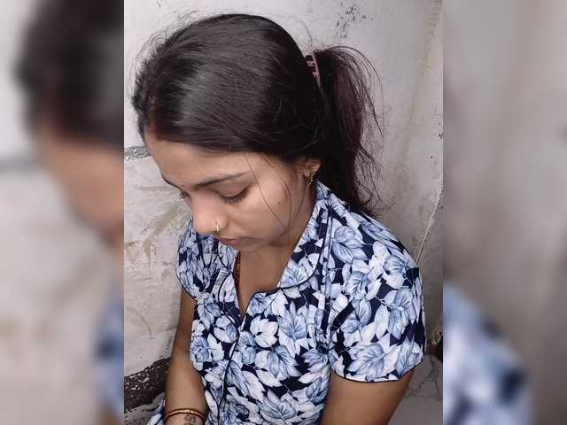 Tunnidelhi live cam on BongaCams