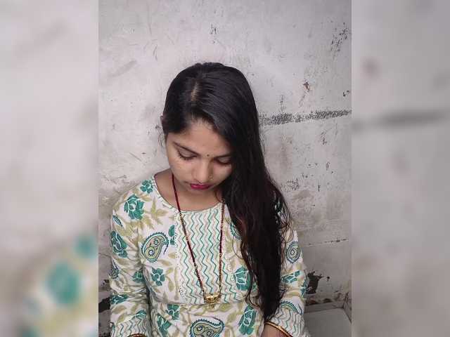 tunnidelhi cam belle
