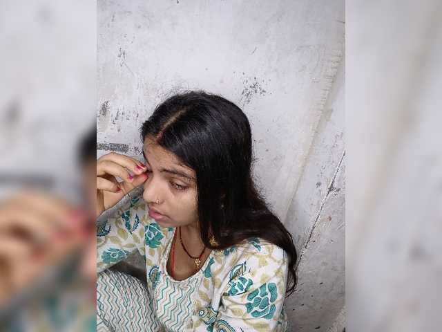 Tunnidelhi live cam on BongaCams