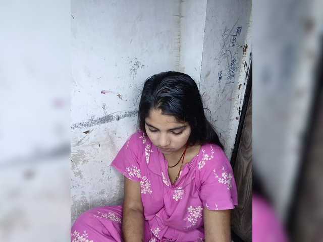 Tunnidelhi live cam on BongaCams