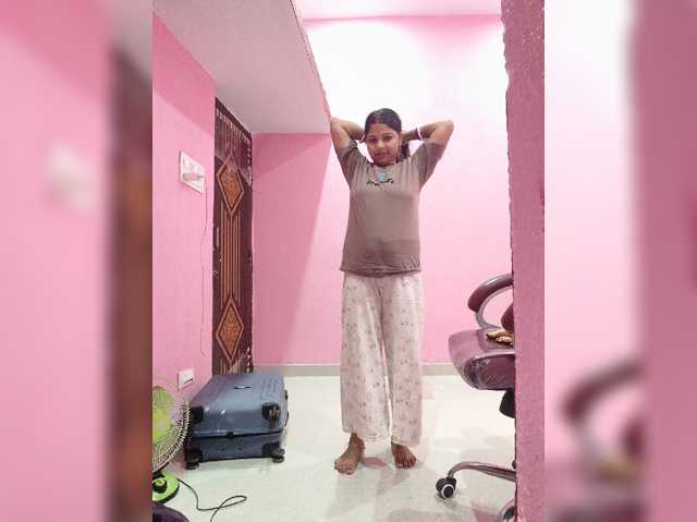 Tunnidelhi live cam on BongaCams