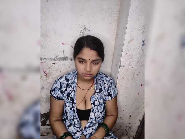 Tunnidelhi live webcam show
