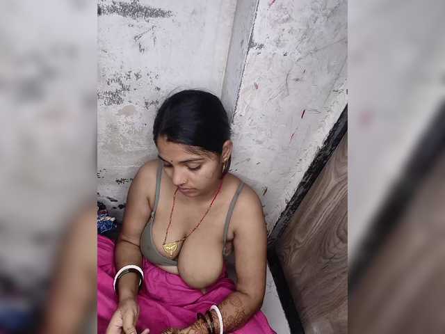 Tunnidelhi live cam