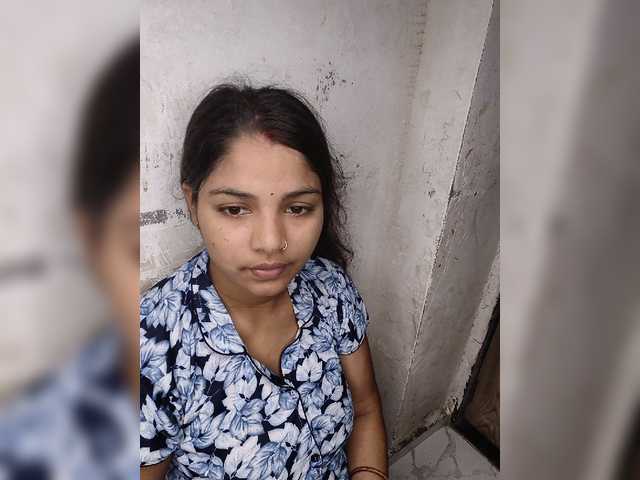 Tunnidelhi live cam on BongaCams