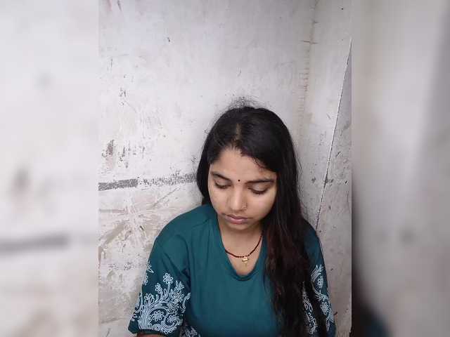 Tunnidelhi live cam on BongaCams