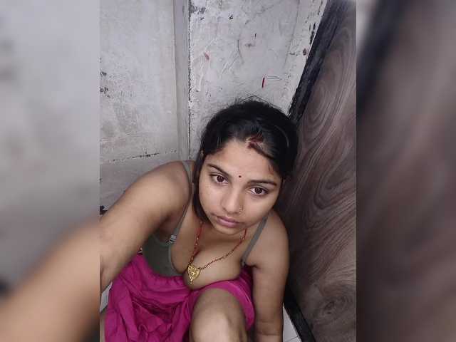 Tunnidelhi live cam