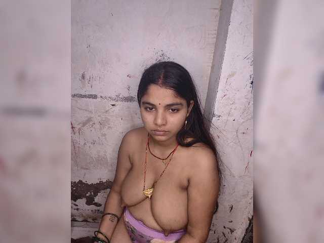 Tunnidelhi live webcam show